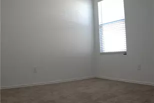 809 Riviera Ct, Seguin, TX 78155 - Photo 10