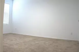 809 Riviera Ct, Seguin, TX 78155 - Photo 12