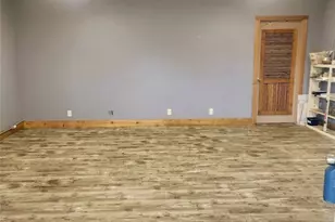 306 Dover St, Victoria, TX 77905 - Photo 6