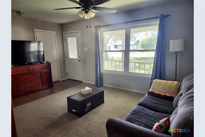 306 Dover Street, Victoria, TX 77905 - Photo 2