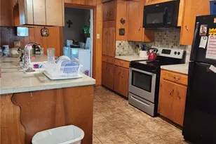 306 Dover St, Victoria, TX 77905 - Photo 4