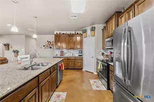 16035 Brazos Dr, Temple, TX 76502 - Photo 8