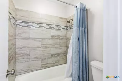 111 Avant Garde Drive, Victoria, TX 77901 - Photo 16