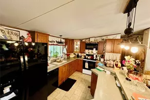 103 Forest View Dr, Victoria, TX 77905 - Photo 8