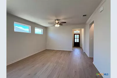8020 Pineridge Way, Temple, TX 76502 - Photo 6