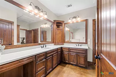 1130 Eastern Oaks, Florence, TX 76527 - Photo 16