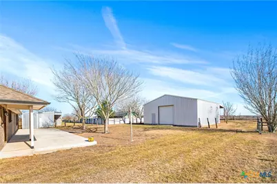 433 W Klein Road, New Braunfels, TX 78130 - Photo 32