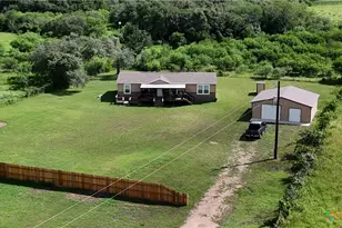 2610 Wendel Rd, Meyersville, TX 77974 - Photo 6