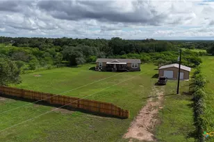 2610 Wendel Rd, Meyersville, TX 77974 - Photo 10