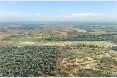 4025 County Road 284, Harwood, TX 78632 - Photo 32