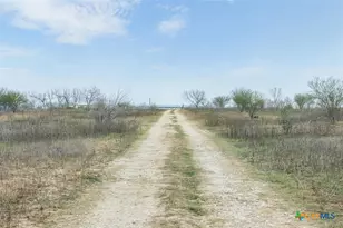 4025 Co Rd 284, Harwood, TX 78632 - Photo 34
