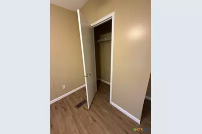 136 Sonnyland Drive, Canyon Lake, TX 78133 - Photo 20