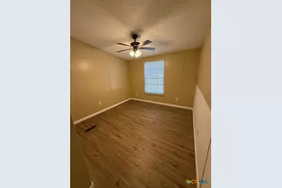 136 Sonnyland Drive, Canyon Lake, TX 78133 - Photo 16