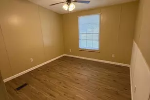 136 Sonnyland Dr, Canyon Lake, TX 78133 - Photo 16