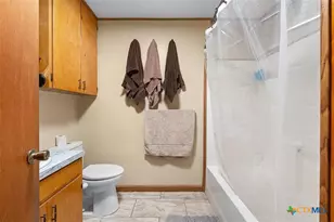 4025 Co Rd 284, Harwood, TX 78632 - Photo 18