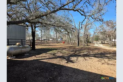 265 Sandy Oaks Drive, Seguin, TX 78155 - Photo 4