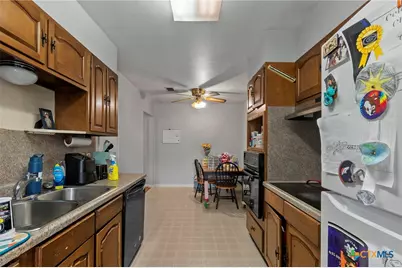 318 Craddock Avenue, San Marcos, TX 78666 - Photo 18