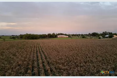 424 N Crawford Lane, Bartlett, TX 76511 - Photo 10