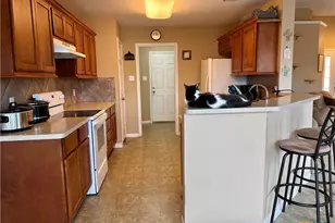 915 Neuberry Cliffe, Temple, TX 76502 - Photo 6