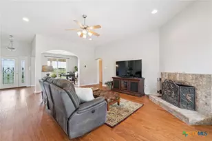 424 N Crawford Ln, Bartlett, TX 76511 - Photo 18