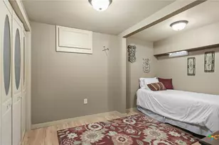 418 S Santa Clara Ave, New Braunfels, TX 78130 - Photo 38