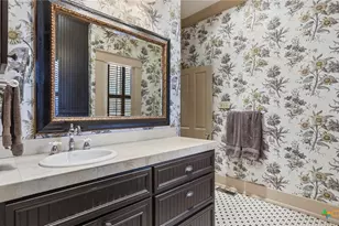 418 S Santa Clara Ave, New Braunfels, TX 78130 - Photo 34