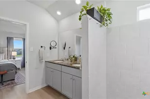 1819 Sadie Lark Ln, New Braunfels, TX 78130 - Photo 14