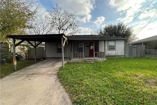 705 E Hiller, Victoria, TX 77901 - Photo 1