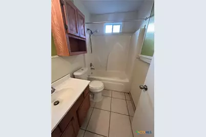 705 E Hiller, Victoria, TX 77901 - Photo 22