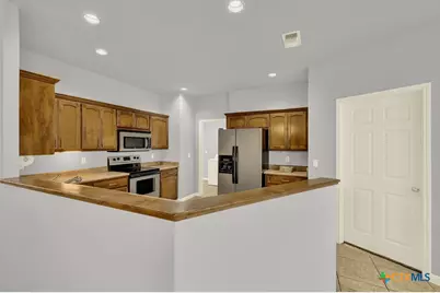 2219 Sun Chase Boulevard, New Braunfels, TX 78130 - Photo 18