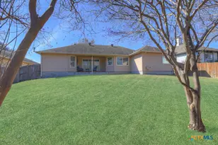 2219 Sun Chase Blvd, New Braunfels, TX 78130 - Photo 16