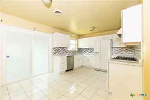 3003 Zephyr Rd, Killeen, TX 76543 - Photo 2