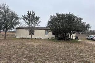 221 Fm 1107, Stockdale, TX 78160 - Photo 4