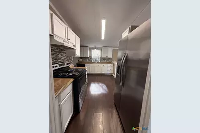 519 Royal Oak Drive, Canyon Lake, TX 78133 - Photo 14