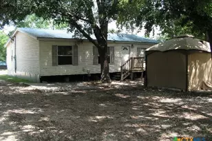 106 Gbrv Loop, Canyon Lake, TX 78133 - Photo 1