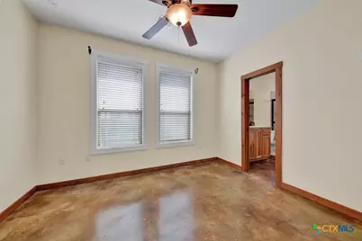 1650 Gruene Vineyard Crossing, New Braunfels, TX 78130 - Photo 8