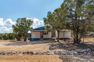 1351 Spitz Kegel View Dr, Canyon Lake, TX 78133 - Photo 2