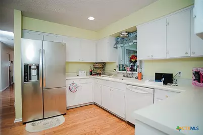 1551 Willow Creek Road, Seguin, TX 78155 - Photo 8