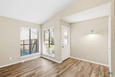 509 Ivanhoe Drive, Victoria, TX 77901 - Photo 10