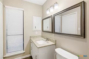 509 Ivanhoe Dr, Victoria, TX 77901 - Photo 28