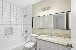 509 Ivanhoe Dr, Victoria, TX 77901 - Photo 26