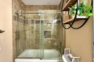 213 Sparrow Ln, Victoria, TX 77905 - Photo 36