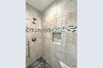 213 Sparrow Lane, Victoria, TX 77905 - Photo 28