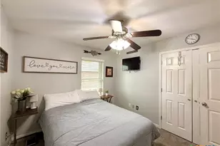 213 Sparrow Ln, Victoria, TX 77905 - Photo 30