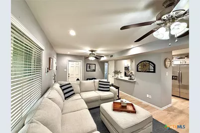 213 Sparrow Lane, Victoria, TX 77905 - Photo 12