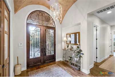 1420 Capitare, New Braunfels, TX 78132 - Photo 6