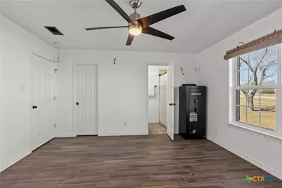 519 Pleasant View Road, Troy, TX 76579 - Photo 16