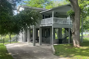 279 Waltons Way, Seguin, TX 78155 - Photo 38