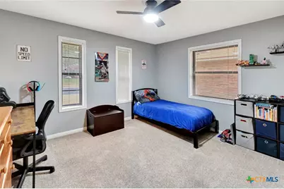 101 Kemble Street, Victoria, TX 77904 - Photo 18