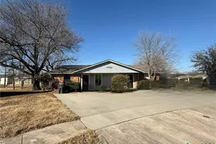 4802 Rainbow Cir, Killeen, TX 76543 - Photo 1
